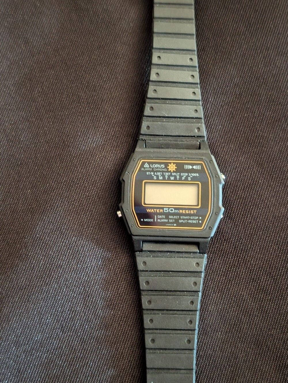 Vintage Lorus Chrono Watch. Never Used!